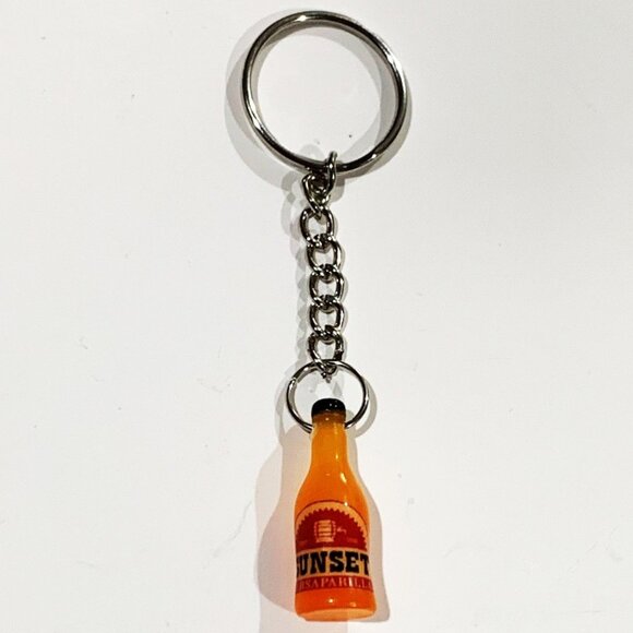 Fallout New Vegas Sunset Sarsaparilla Bottle Keychain - 3.5inch - Picture 3 of 7